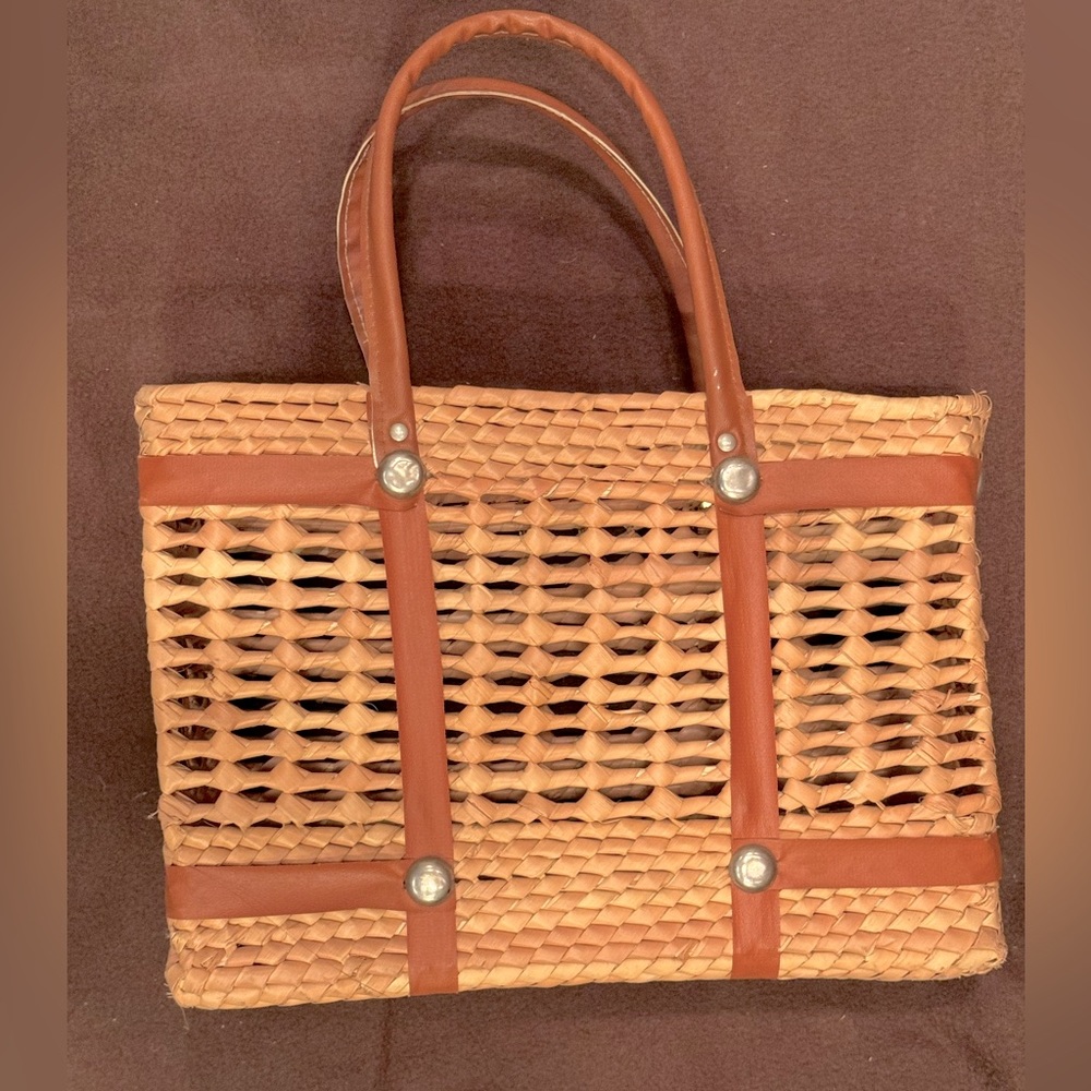 Vintage Wicker Handbag from Mexico/Handmade/Faux Leather Handles & Accents/EUC